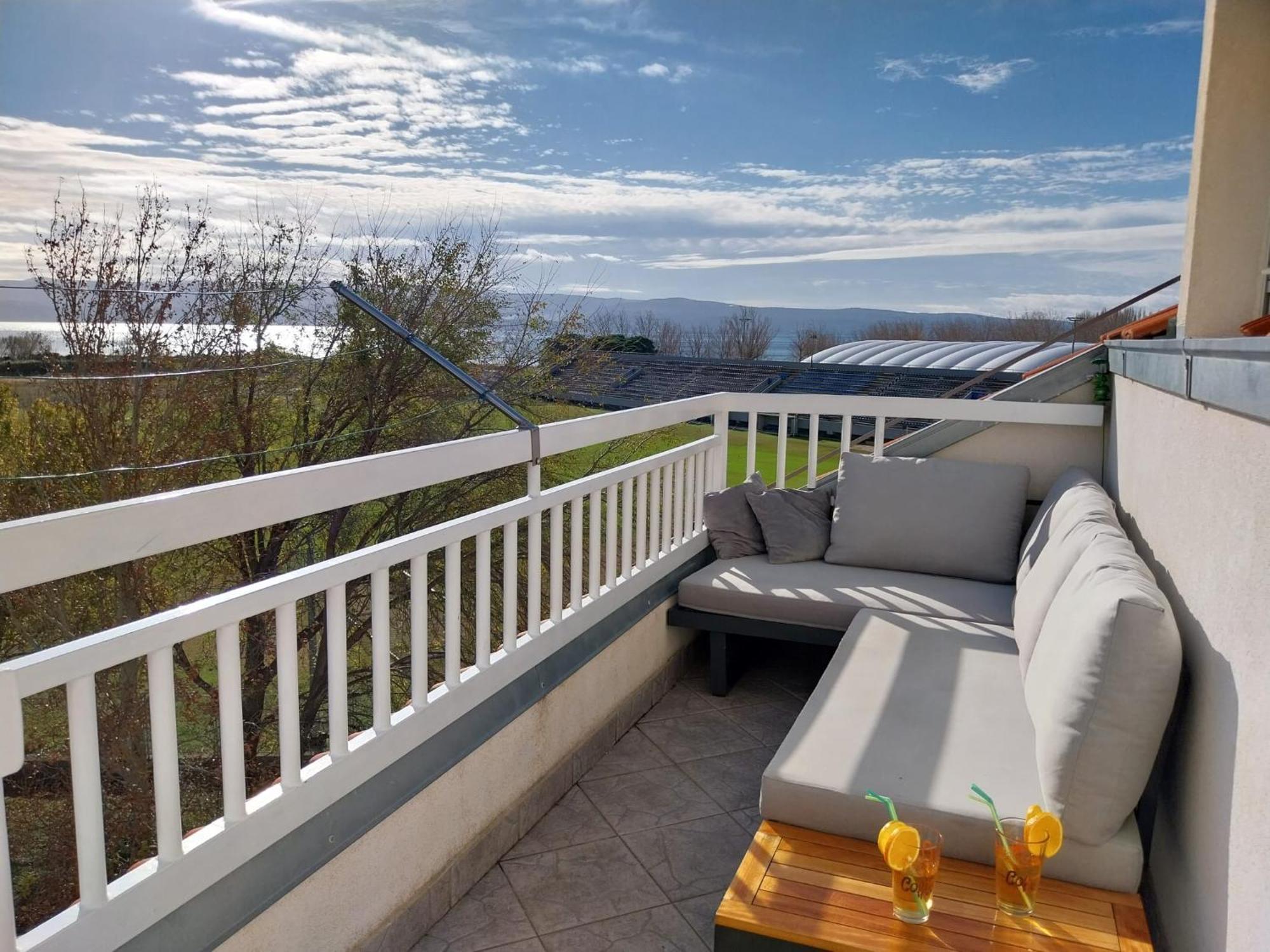 Seaview Apartment أوميس المظهر الخارجي الصورة